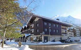 Plan B Hotel - Living Chamonix